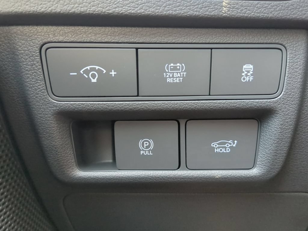 New 2025 Hyundai Sonata Limited FWD image 21