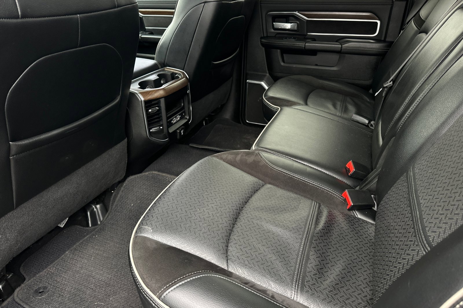 Used 2022 RAM 2500 Laramie image 12