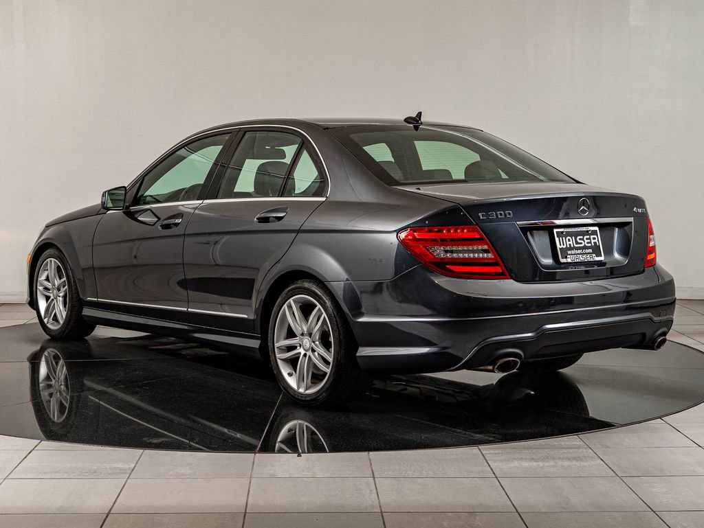Used 2013 Mercedes-Benz C 300 4MATIC Sedan image 7