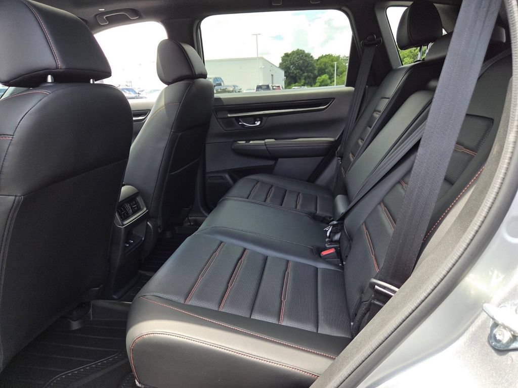 Used 2025 Honda CR-V Sport-L image 6
