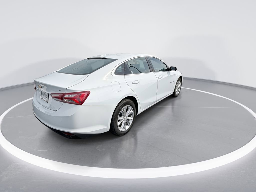 Used 2021 Chevrolet Malibu LT FWD image 8