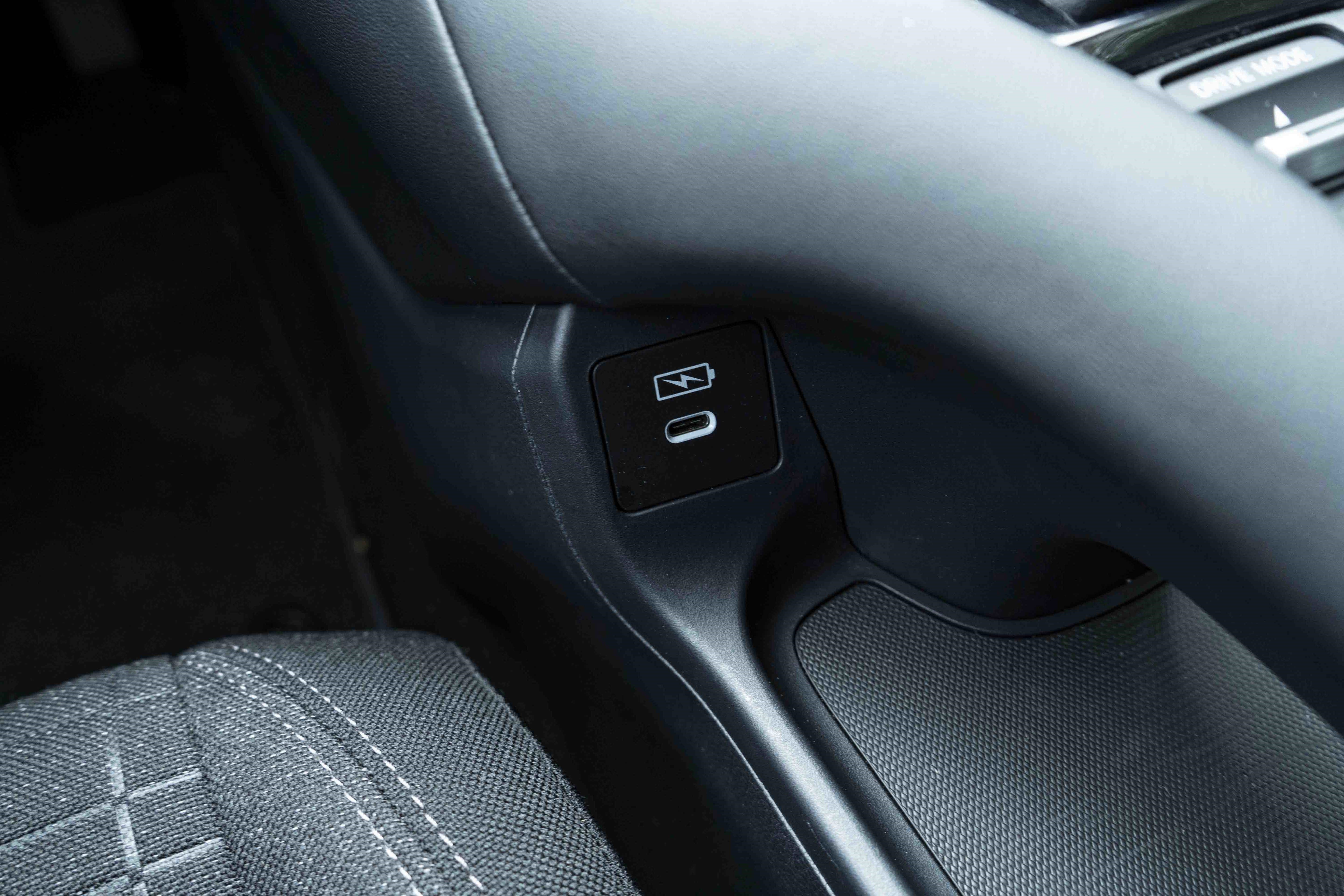 Used 2026 Honda HR-V LX image 28