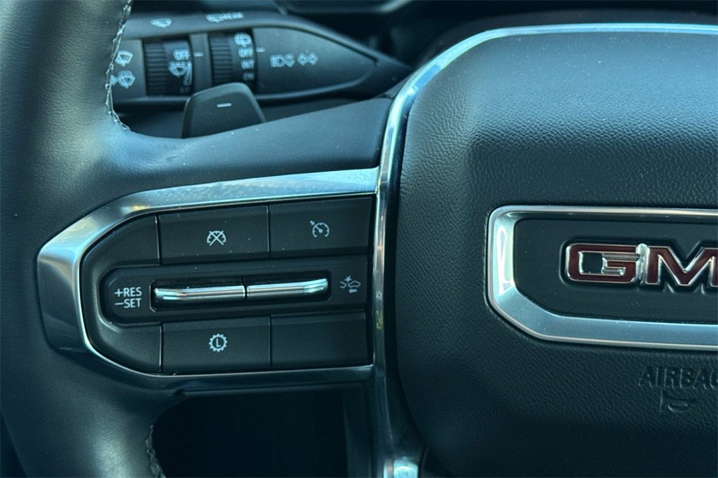 Certified 2025 GMC Acadia Elevation image 30