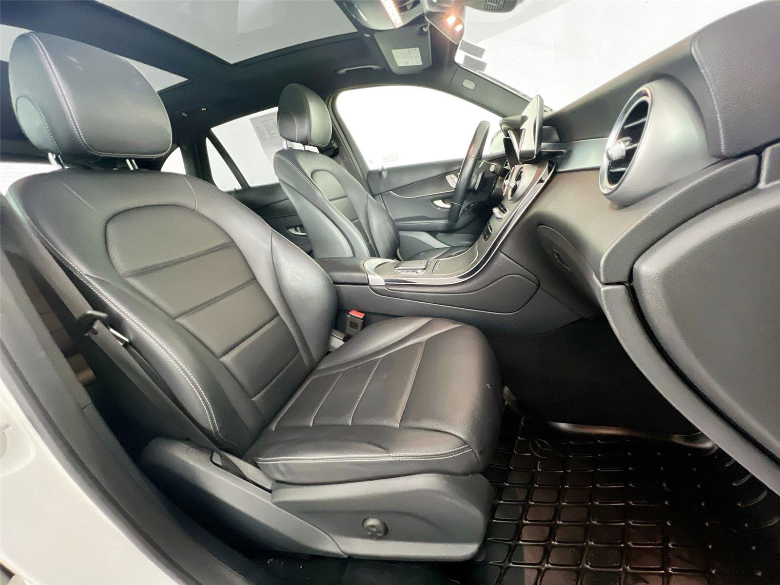 Certified 2022 Mercedes-Benz GLC 300 4MATIC image 24