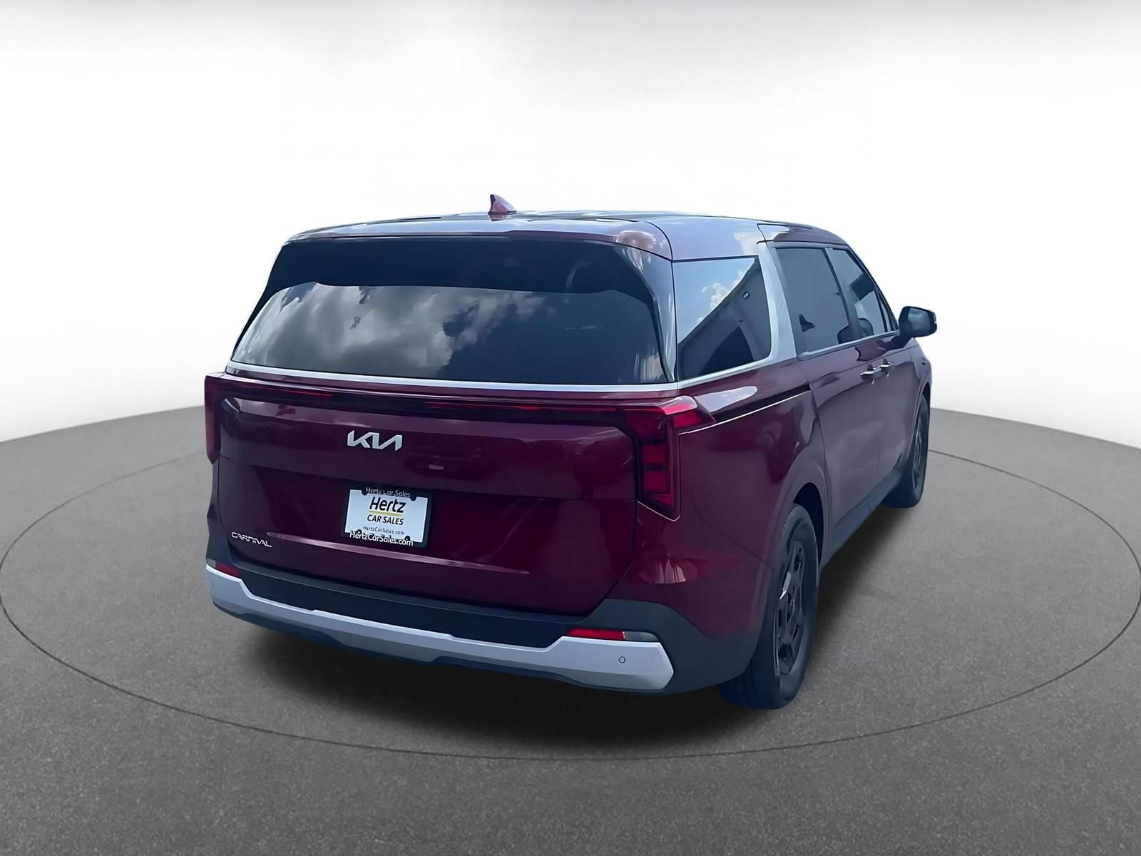 Used 2026 Kia Carnival FWD image 12