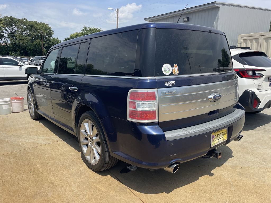 Used 2011 Ford Flex Limited w/ Rapid Spec Order Code AWD/4WD image 4