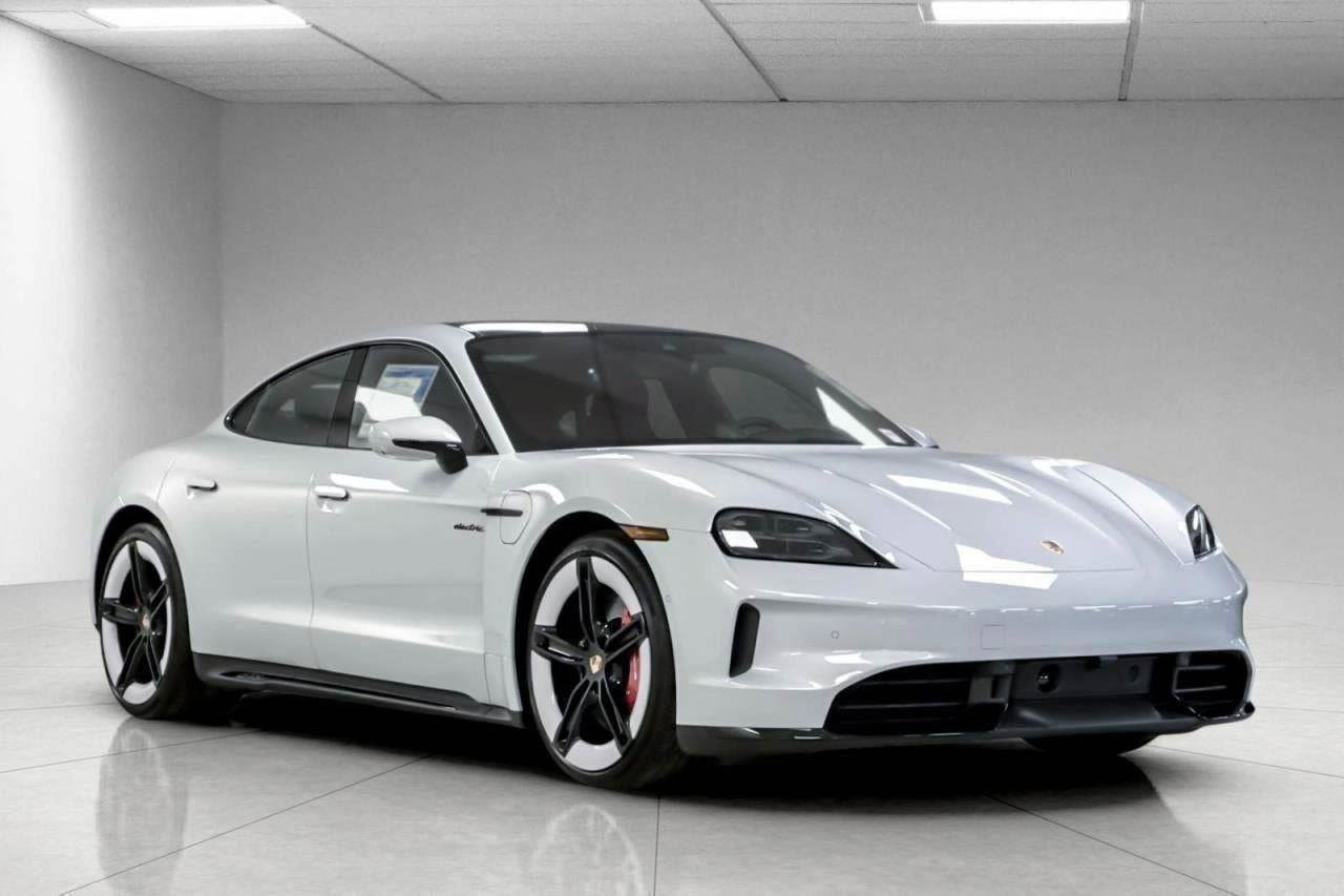 New 2025 Porsche Taycan GTS image 73