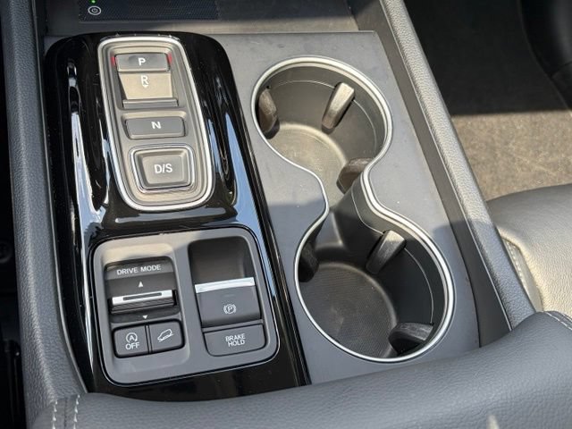 Used 2023 Honda Pilot Touring image 25