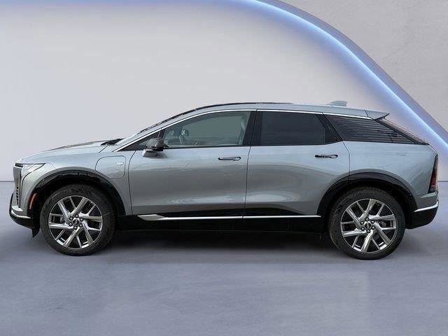 New 2025 Cadillac Optiq Luxury 1 image 7