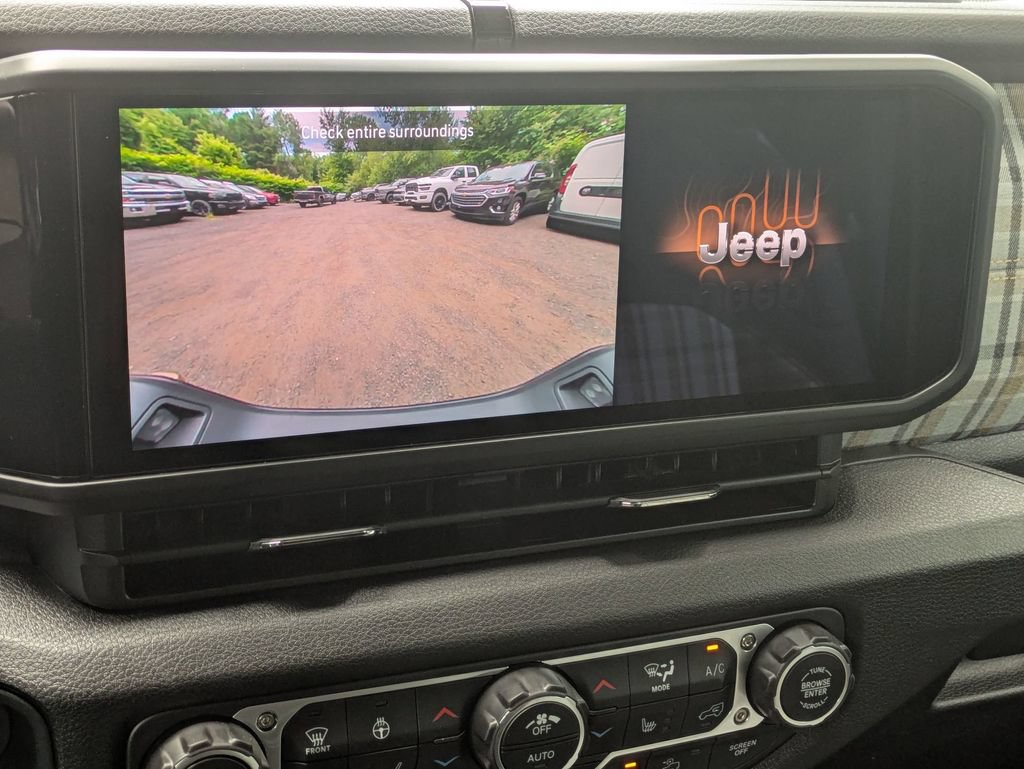 New 2026 Jeep Gladiator Sport AWD/4WD image 19