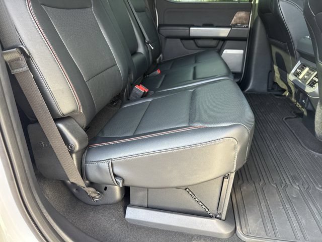Used 2024 Ford F350 Lariat w/ Lariat Ultimate Package AWD/4WD image 20