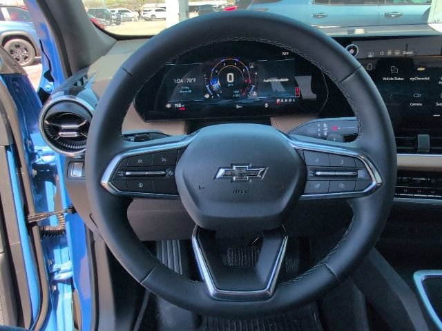 New 2026 Chevrolet Equinox ACTIV w/ Safety and Technology Package FWD image 17