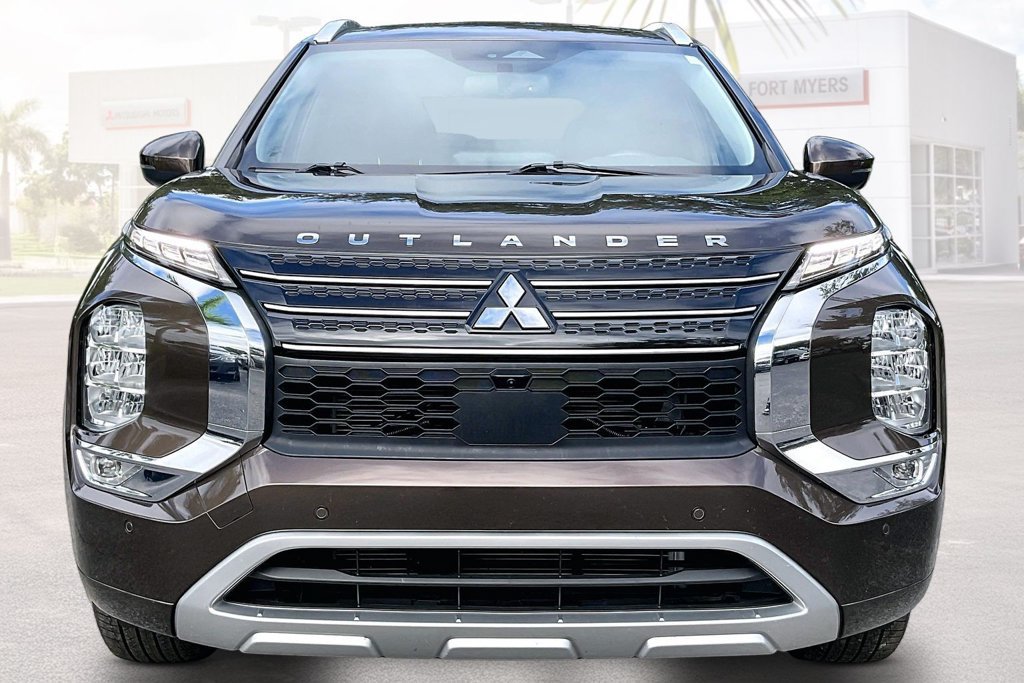 Used 2024 Mitsubishi Outlander SEL FWD image 23