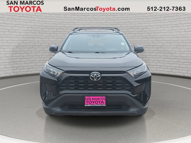 Used 2021 Toyota RAV4 LE image 2