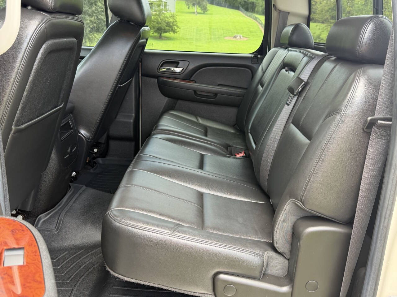 Used 2013 GMC Sierra 1500 SLT w/ SLT White Diamond Edition AWD/4WD image 13