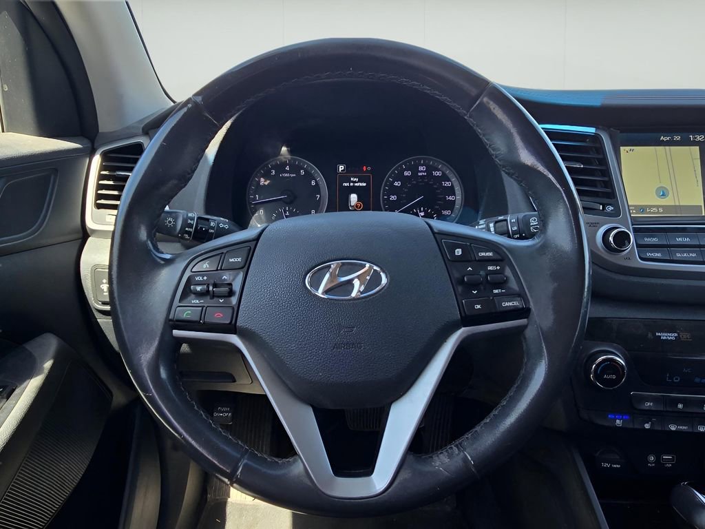 Used 2016 Hyundai Tucson Limited w/ Option Group 03 AWD/4WD image 25