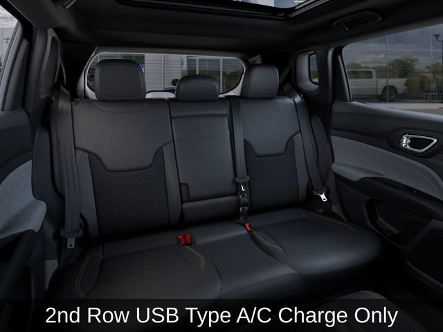 New 2026 Jeep Compass Latitude AWD/4WD image 22