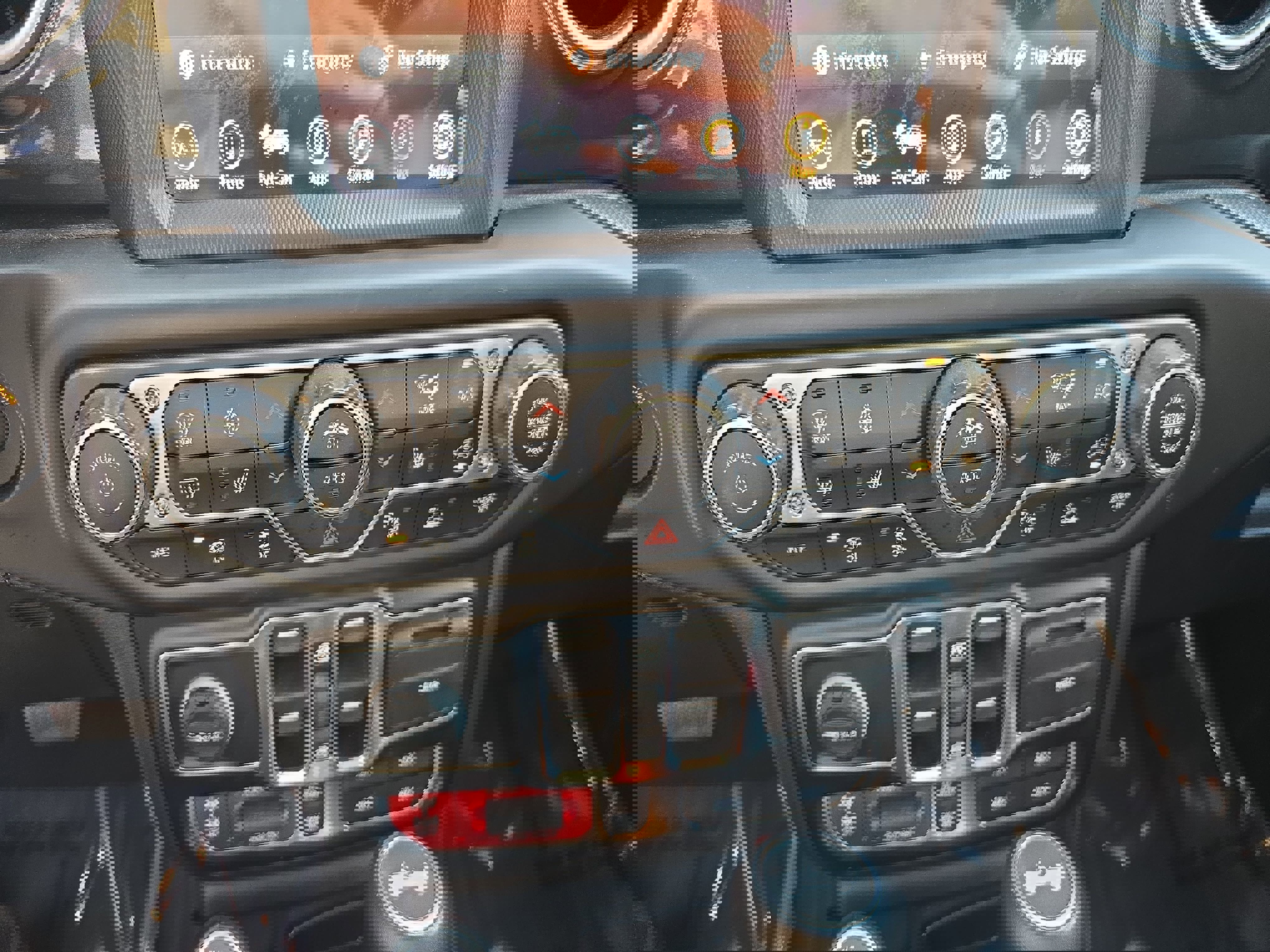 Used 2021 Jeep Wrangler Unlimited Rubicon w/ Trailer Tow Package image 25