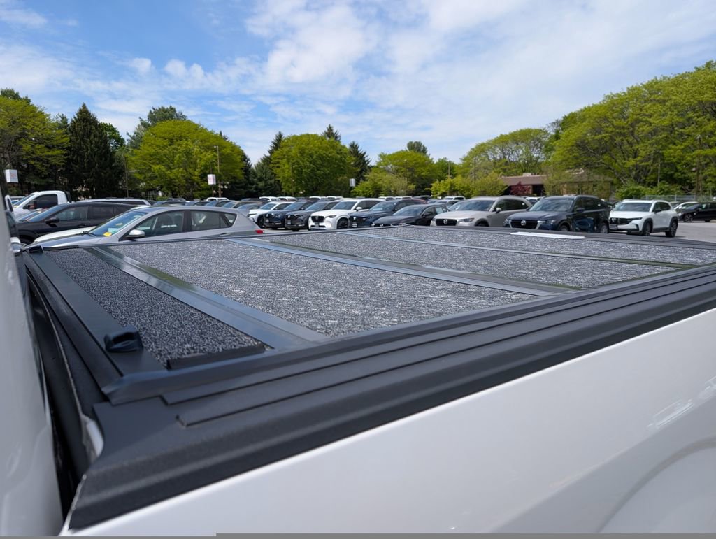 Used 2017 Ford F150 Lariat AWD/4WD image 13