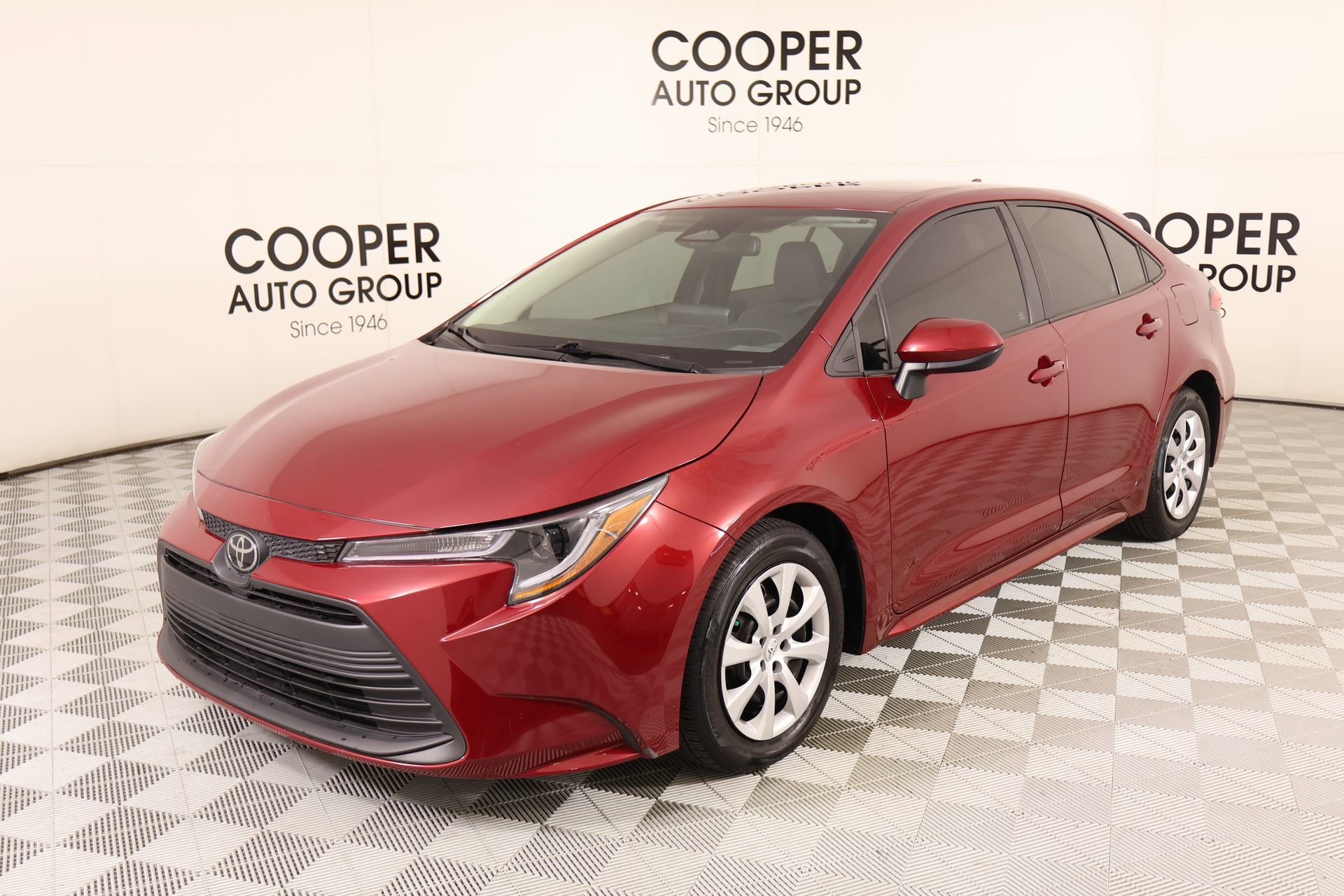 Used 2023 Toyota Corolla LE FWD image 9