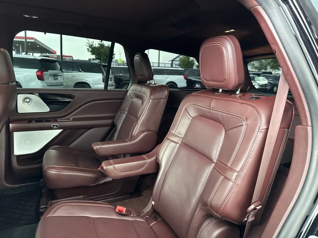 Used 2024 Lincoln Aviator Black Label w/ Dynamic Handling Package AWD/4WD image 25