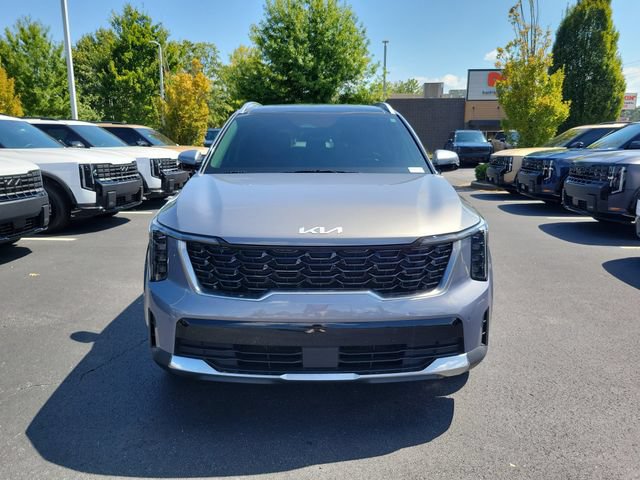 Certified 2024 Kia Sorento S w/ Panoramic Sunroof Package FWD image 2