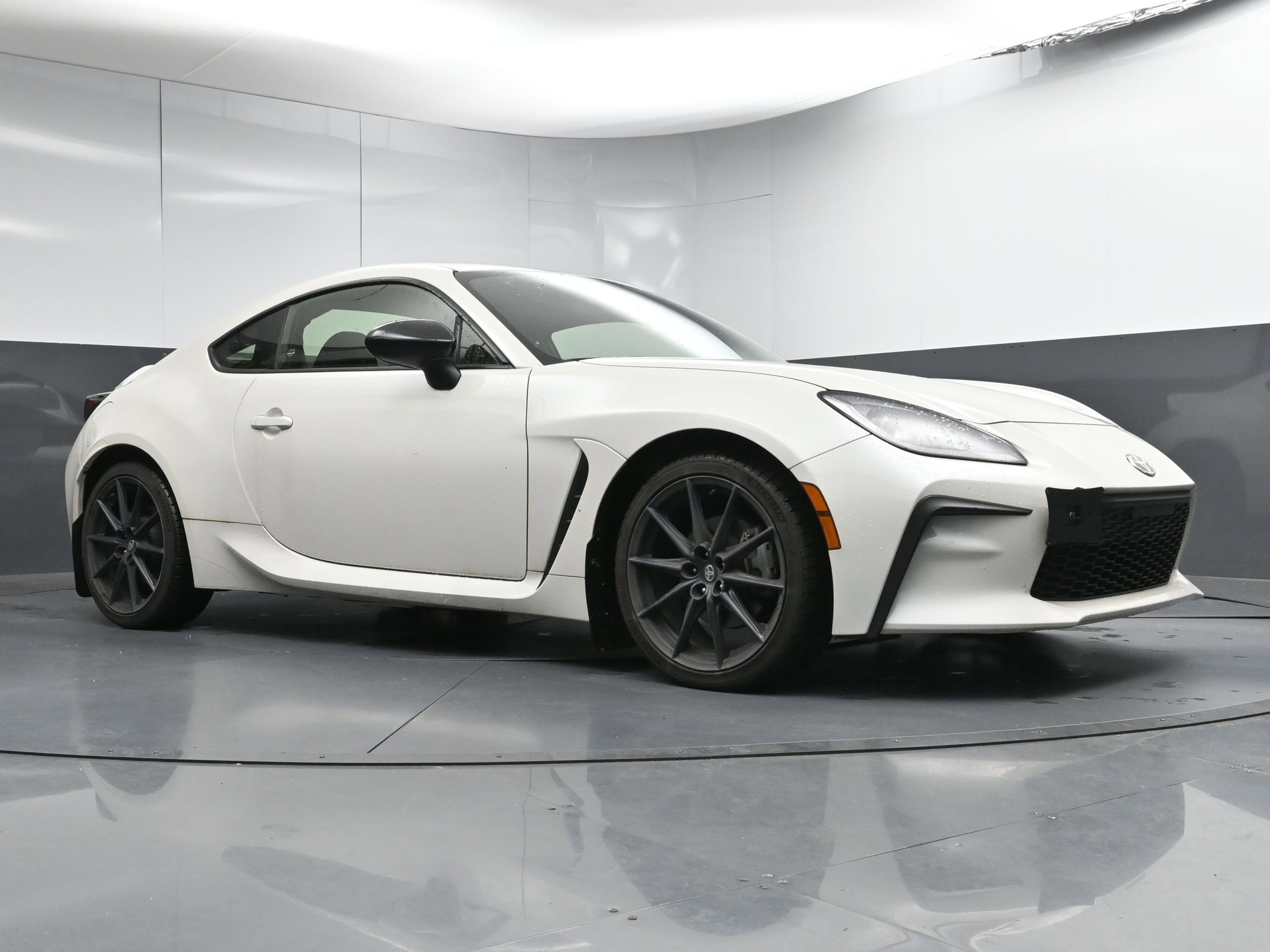 Certified 2024 Toyota GR86 Premium image 24