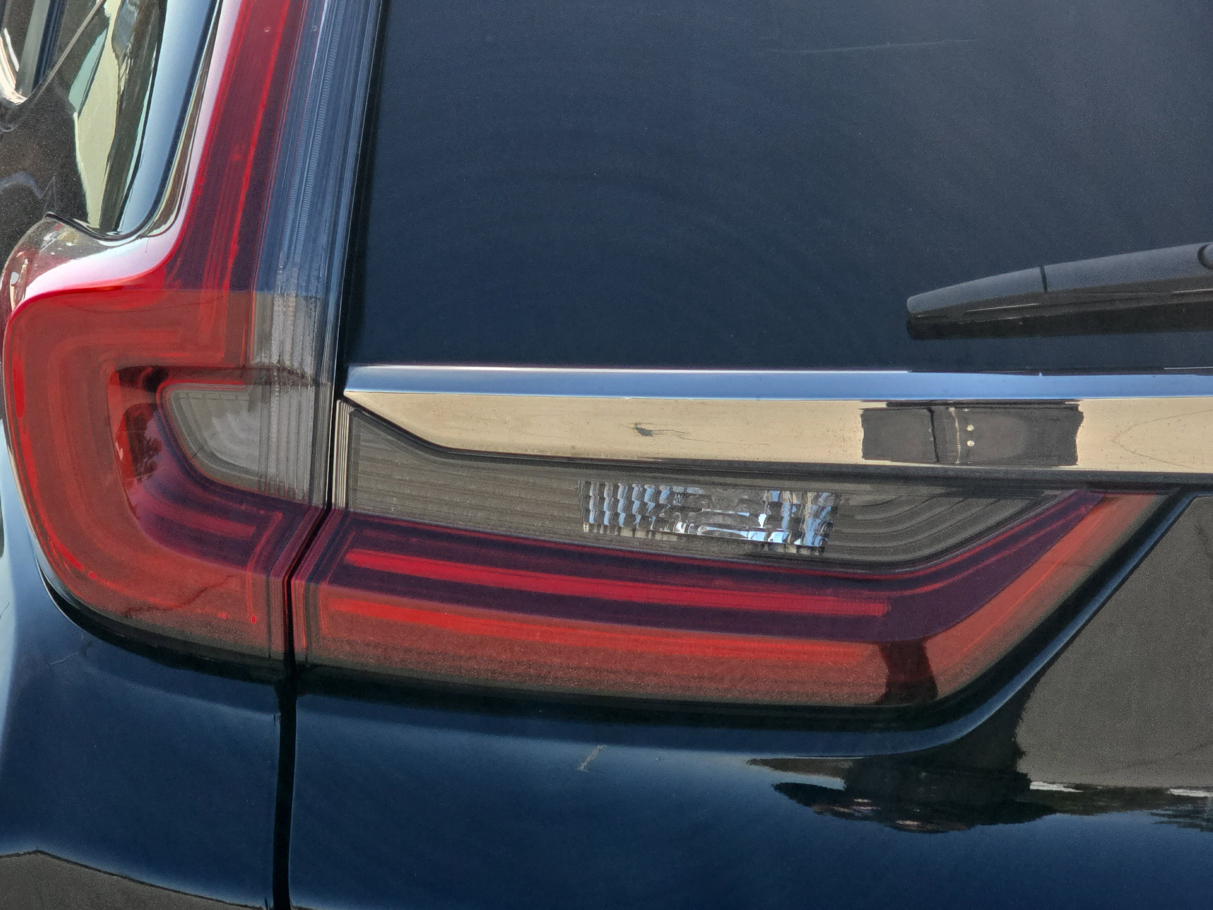 Used 2020 Honda CR-V Touring image 30