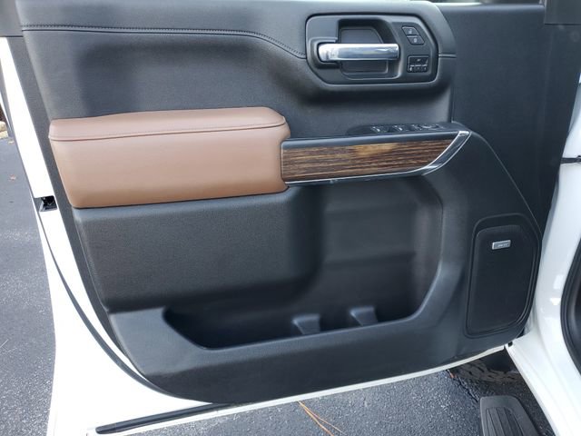 Used 2022 Chevrolet Silverado 2500 High Country w/ Safety Package II image 22