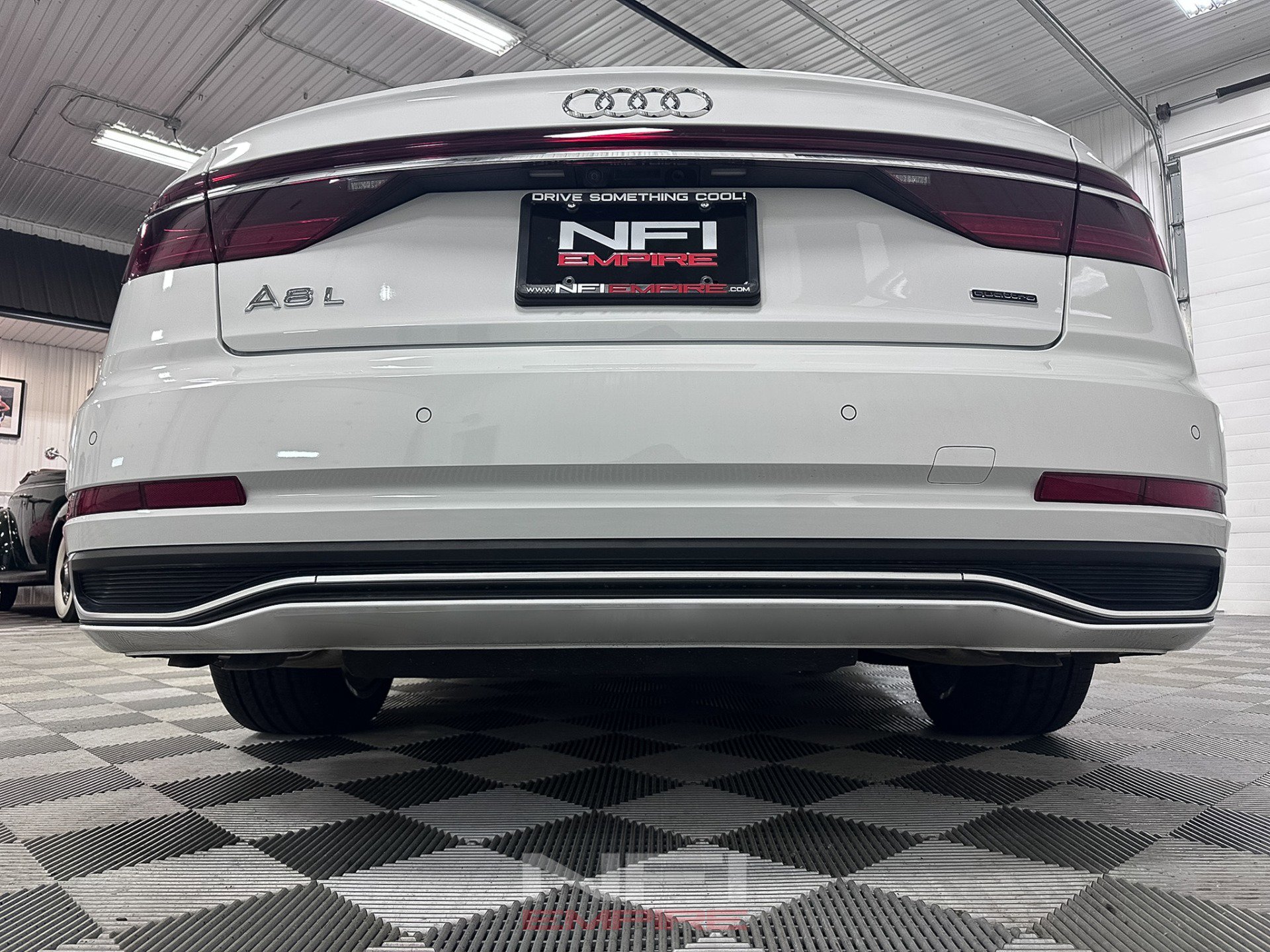 Used 2024 Audi A8 L 3.0T image 20