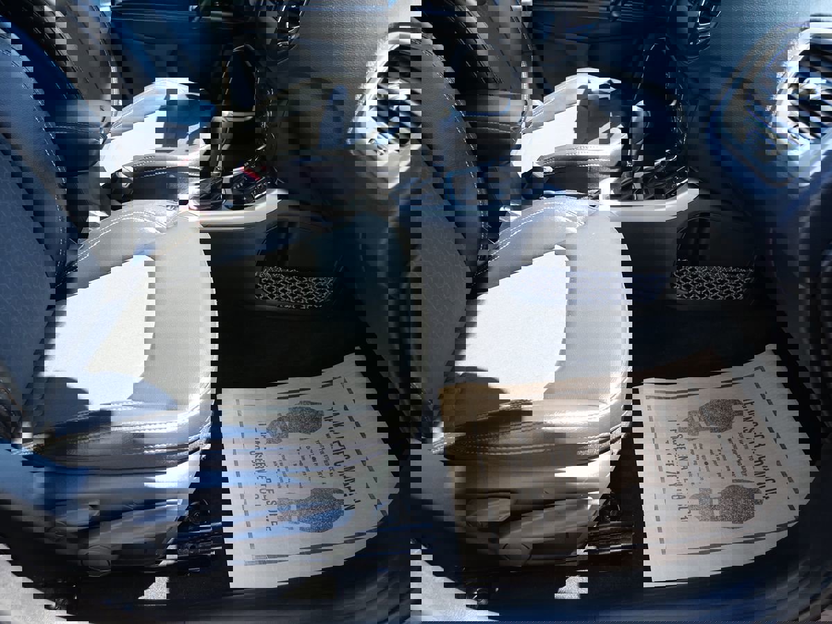 Used 2020 Jeep Compass Latitude image 25