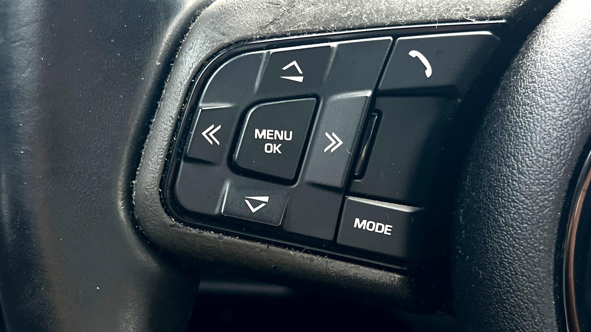 Used 2016 Jaguar F-TYPE S image 30