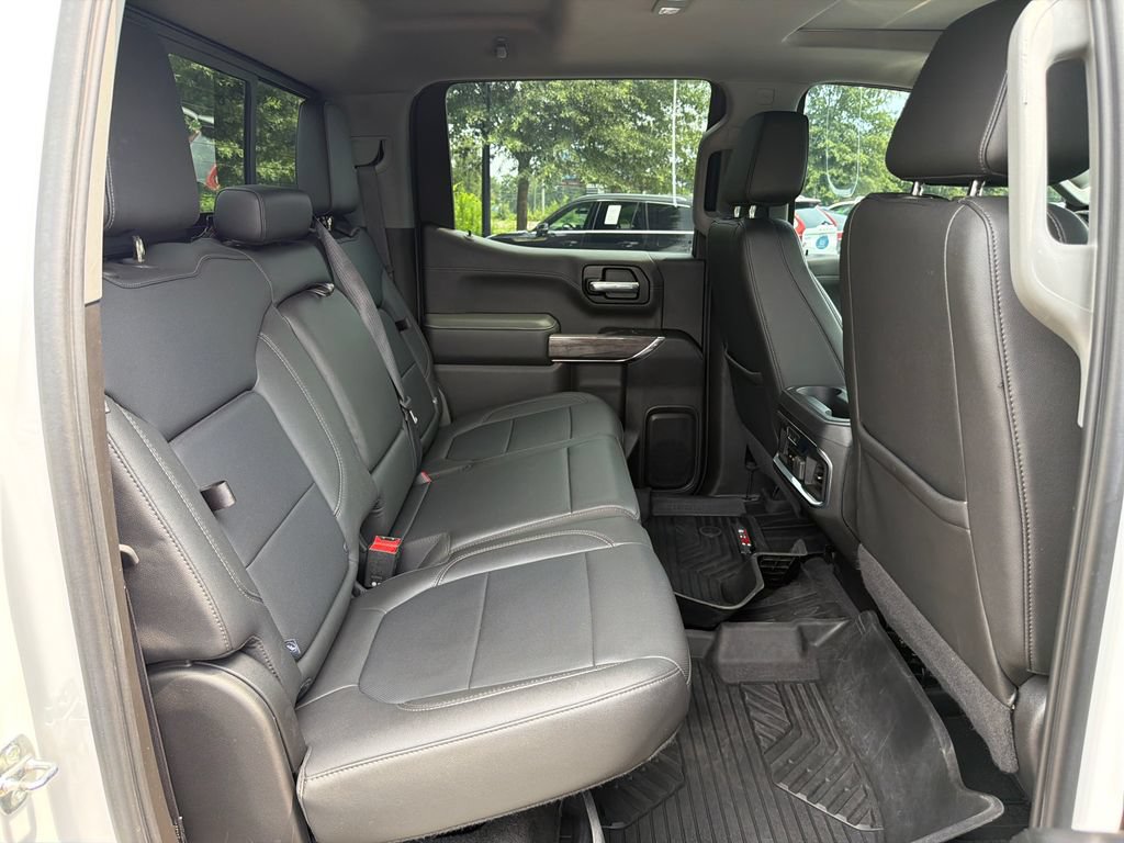 Used 2021 Chevrolet Silverado 1500 LTZ w/ LTZ Premium Package AWD/4WD image 15