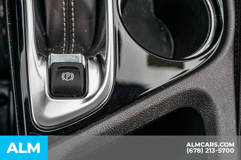 Used 2025 Buick Encore GX Preferred FWD image 43