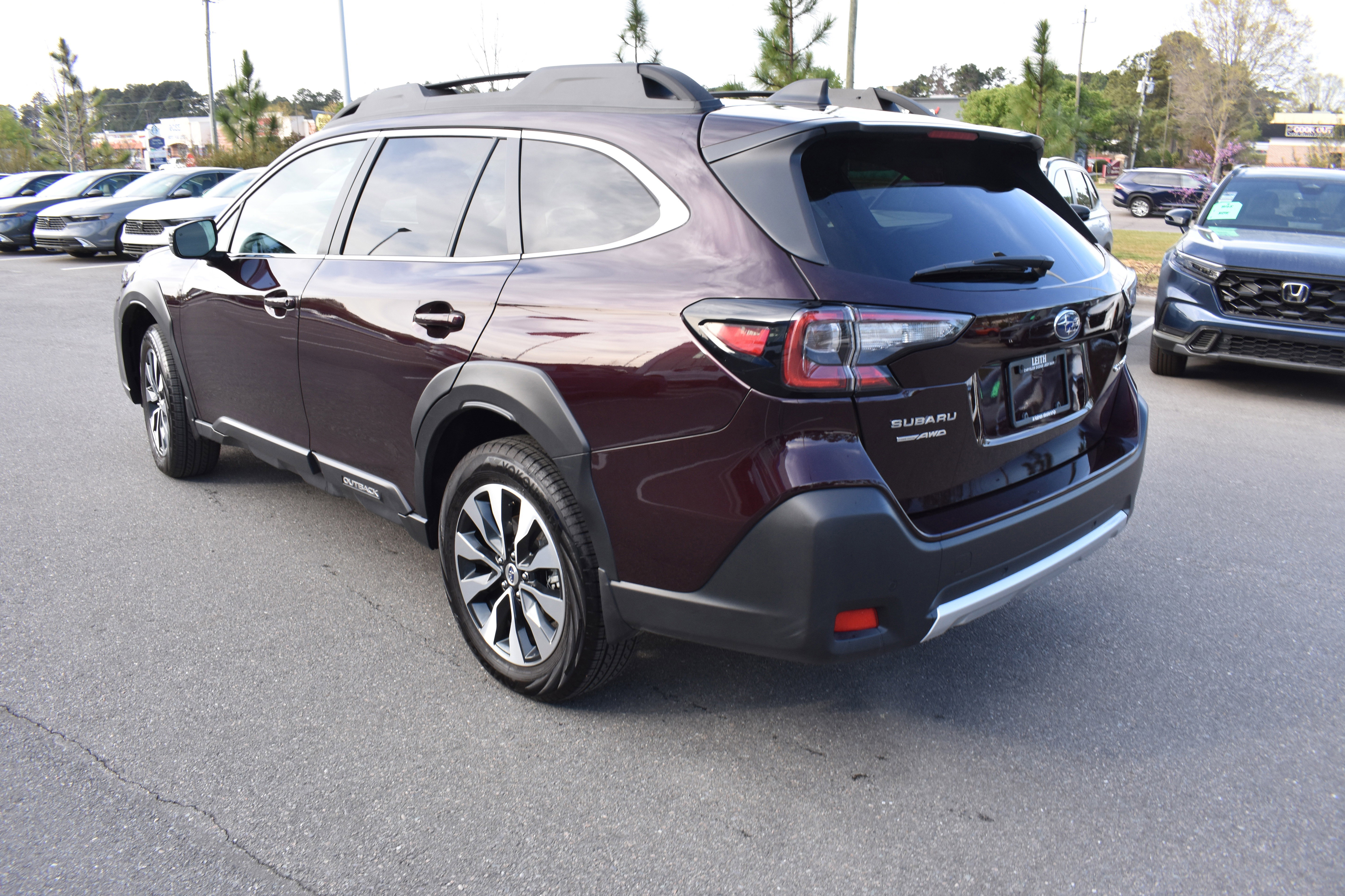 Used 2025 Subaru Outback Limited image 7