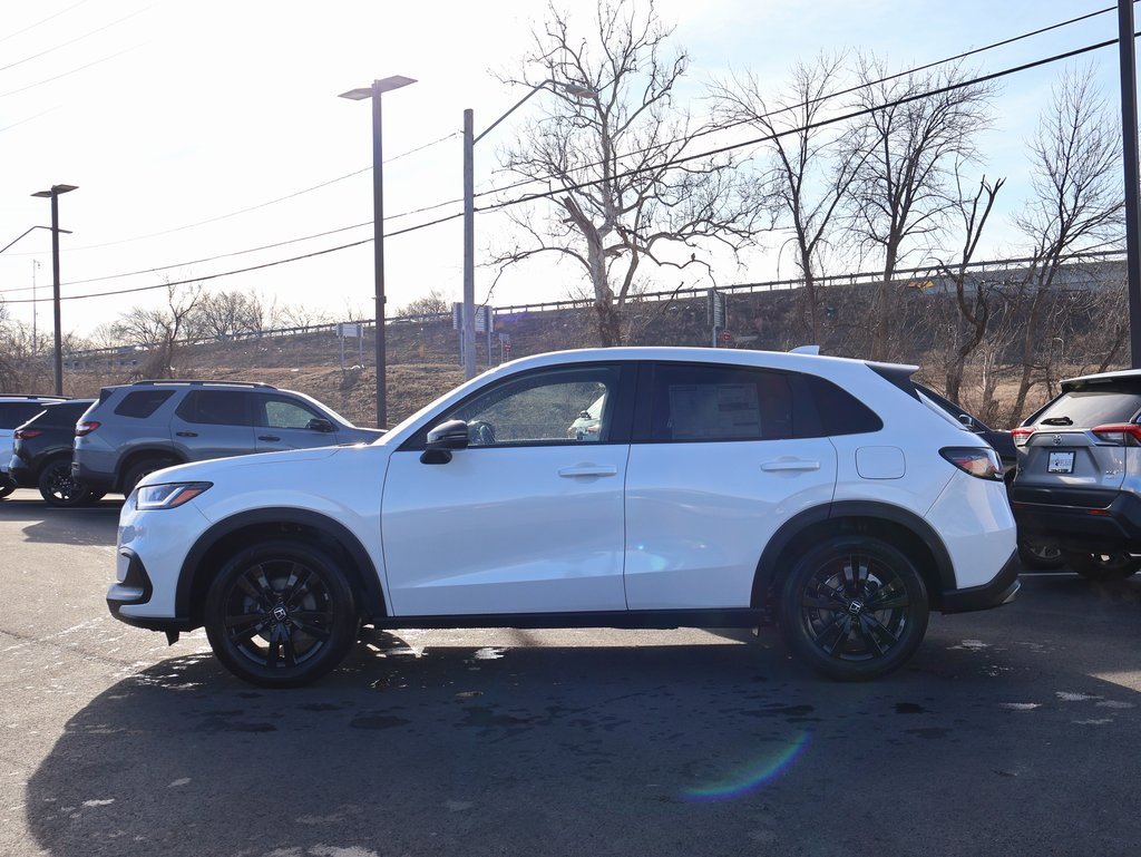 New 2026 Honda HR-V Sport image 4