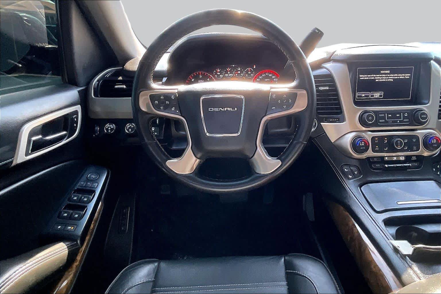 Used 2016 GMC Yukon Denali w/ Open Road Package AWD/4WD image 6