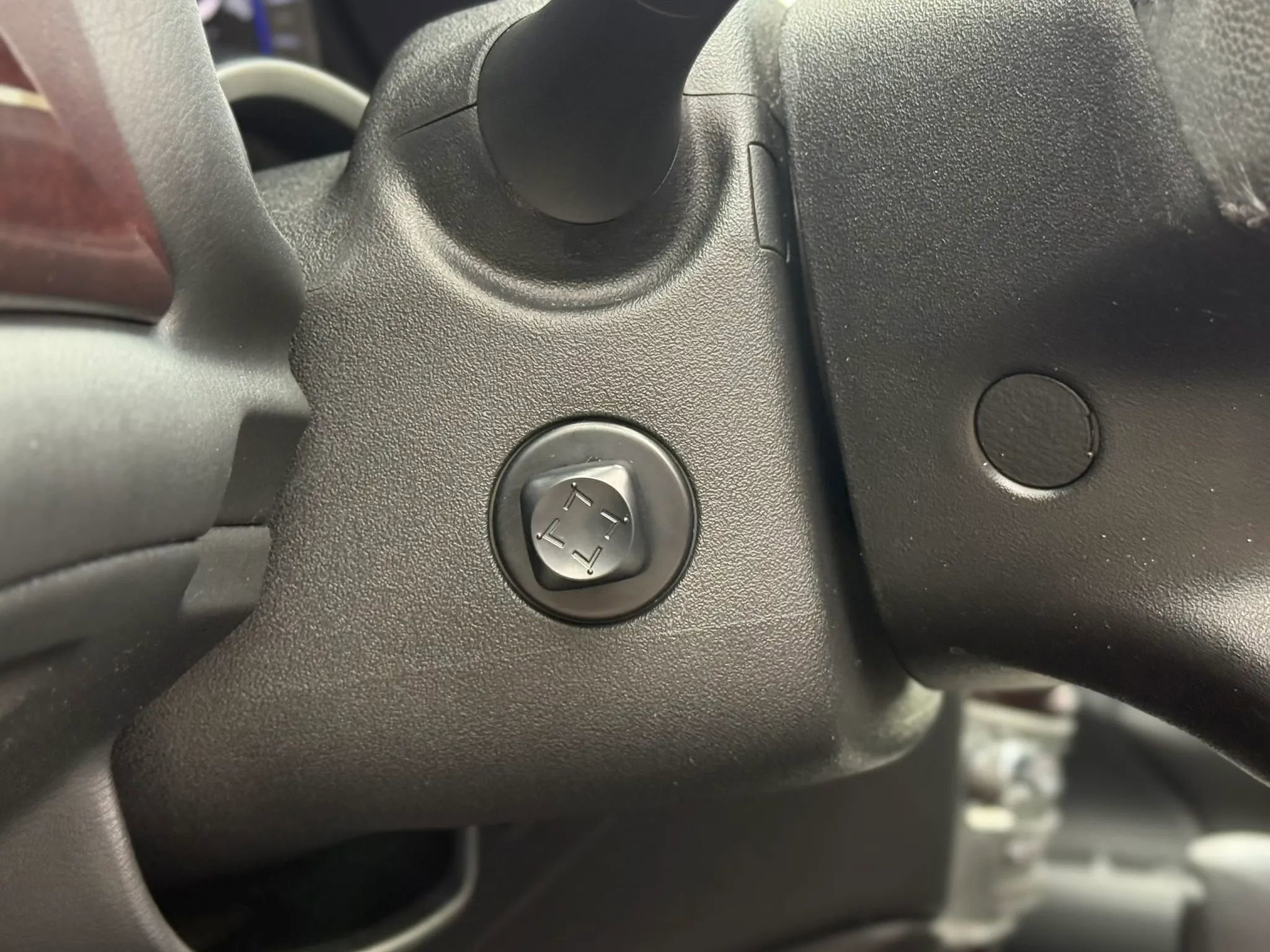 Used 2015 INFINITI Q70 3.7 image 22