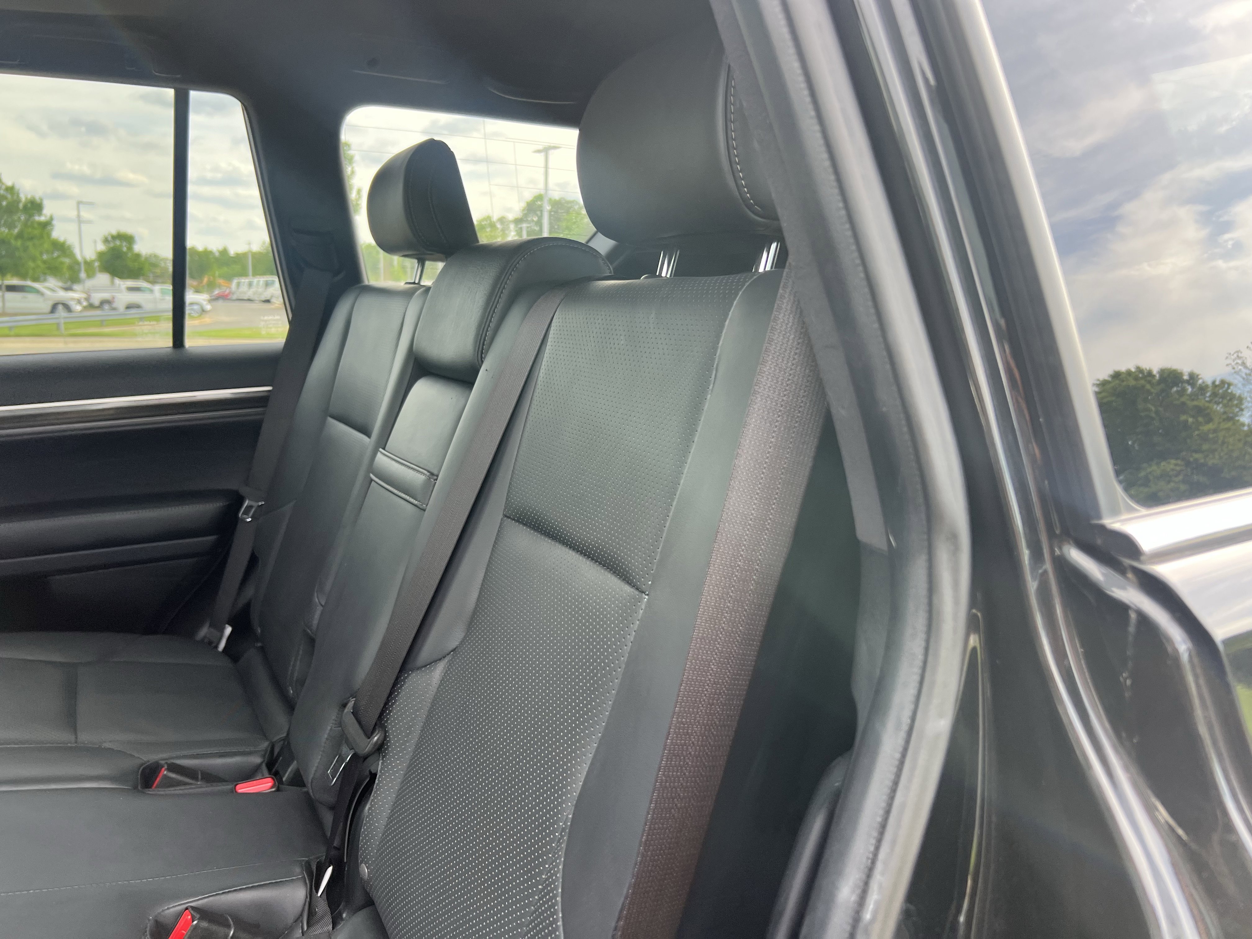 Used 2023 Lexus GX 460 Luxury w/ Accessory Package image 34