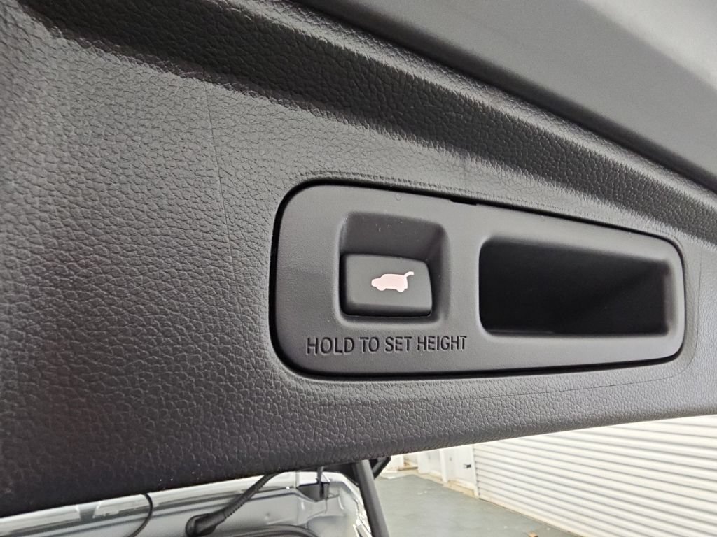 Used 2026 Honda CR-V Sport-L image 33