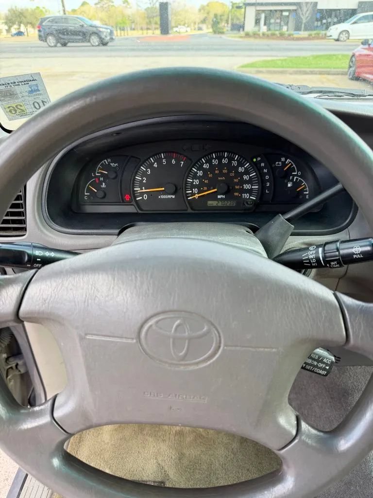 Used 2000 Toyota Tundra SR5 RWD image 15