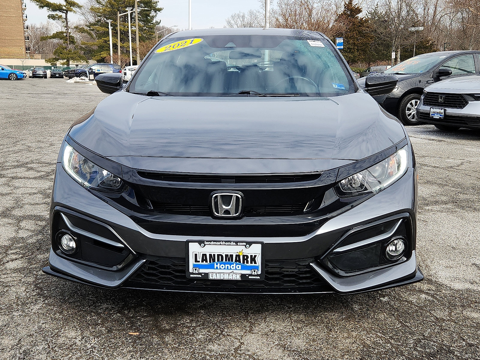 Used 2021 Honda Civic Sport image 2