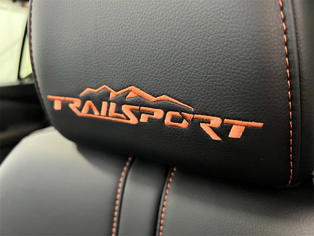 New 2025 Honda Pilot TrailSport image 13