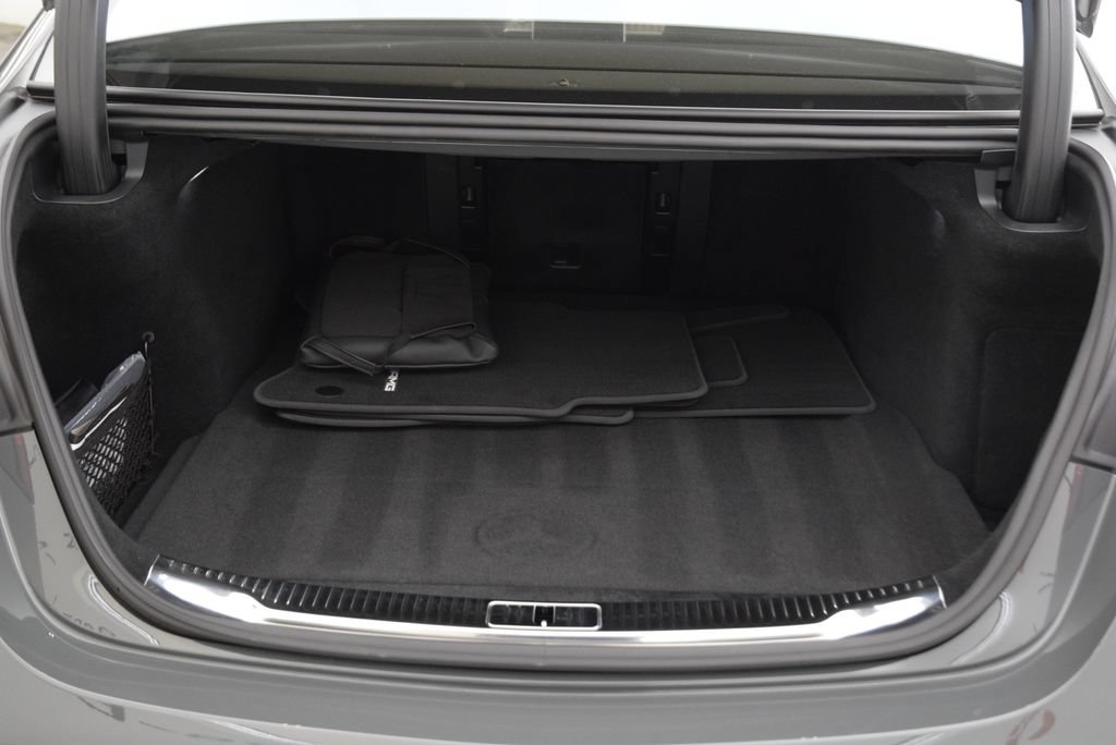 Used 2026 Mercedes-Benz S 580e 4MATIC Sedan image 29