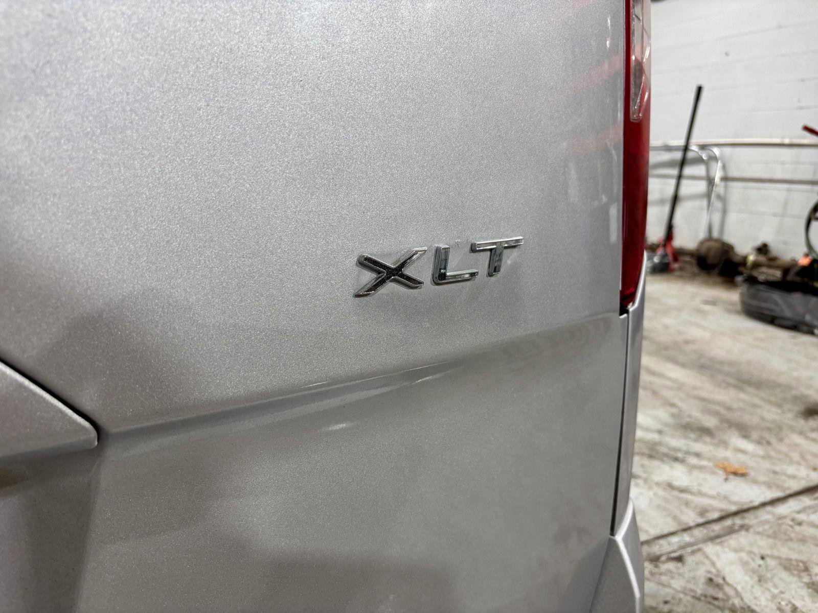 Used 2019 Ford Transit Connect XLT w/ Driver-Assist Package image 34