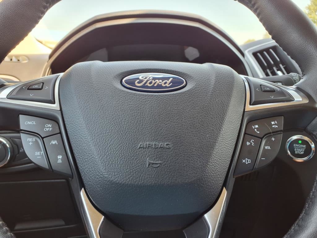 Used 2024 Ford Edge SEL image 15