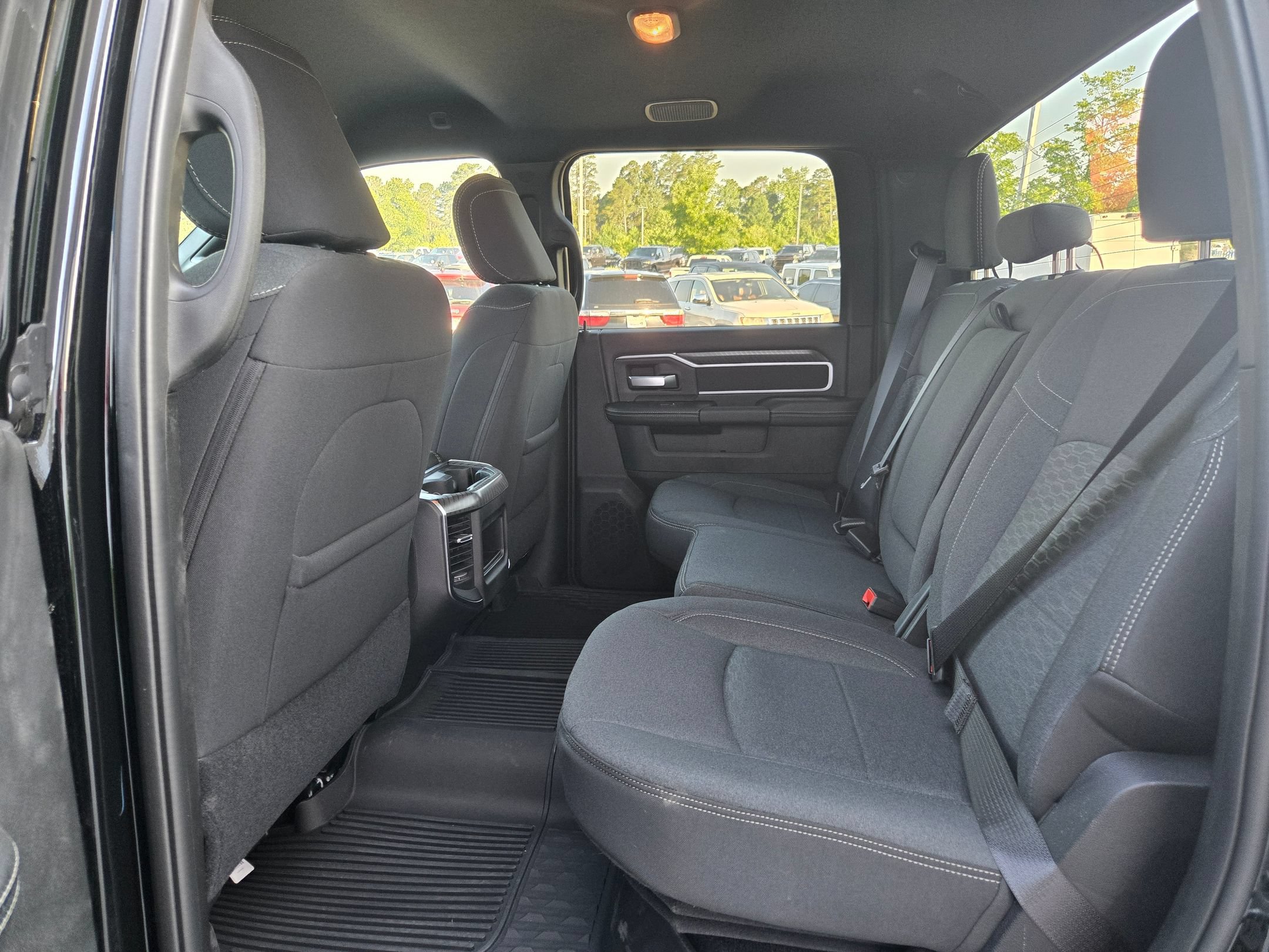 New 2026 RAM 2500 Big Horn AWD/4WD image 32
