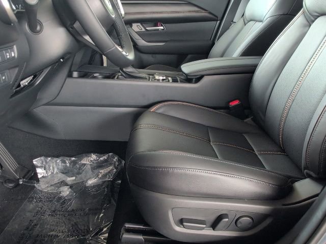 Used 2025 MAZDA CX-50 AWD 2.5 Hybrid w/ Weather Package image 18