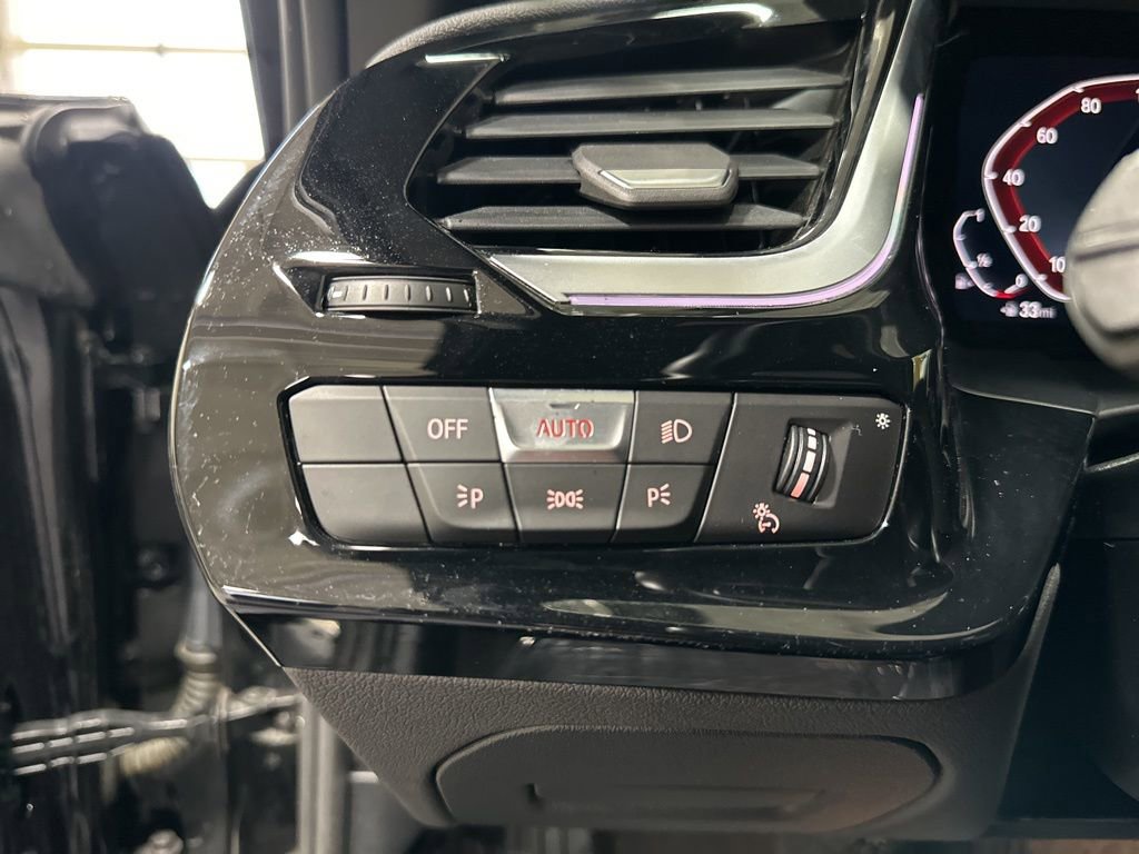 Used 2022 BMW Z4 sDrive30i w/ Convenience Package image 36