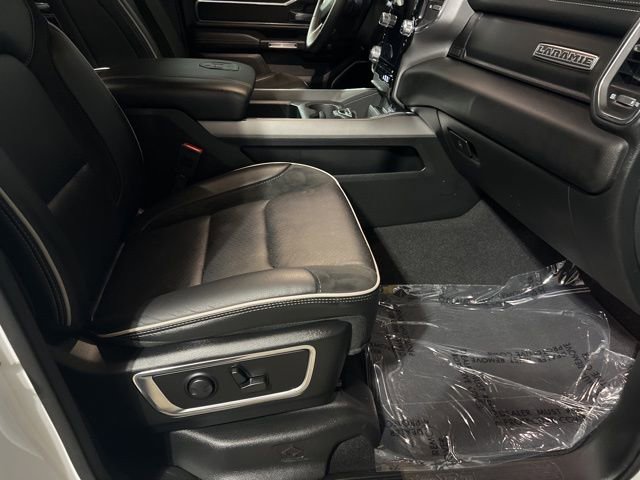 Used 2025 RAM 1500 Laramie AWD/4WD image 20